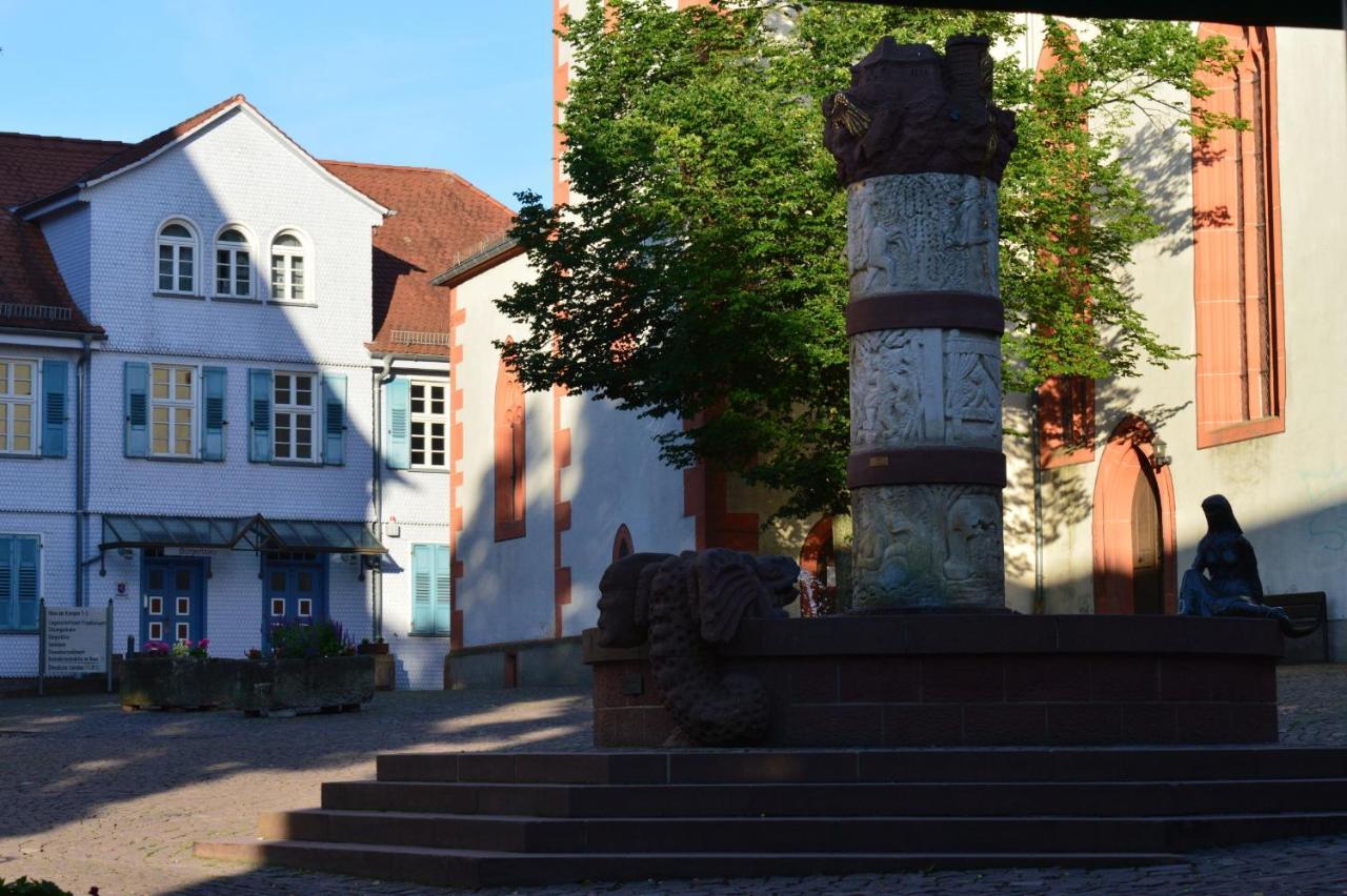 מלון Steinau an der Straße Burgmannenhaus מראה חיצוני תמונה